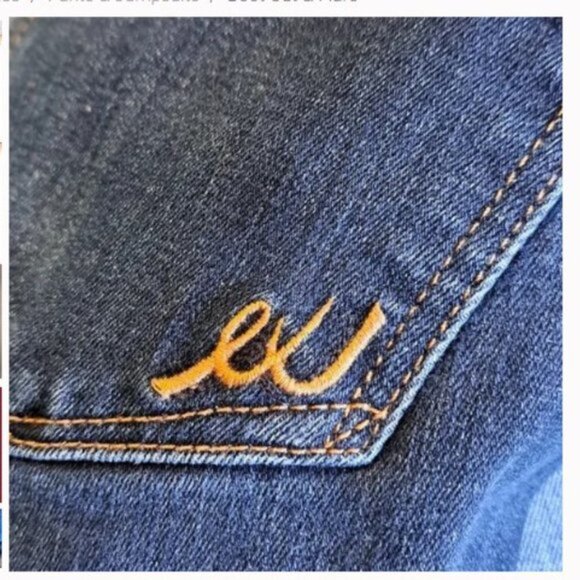 Express Barely Boot Low Rise Jeans - Picture 3 of 6